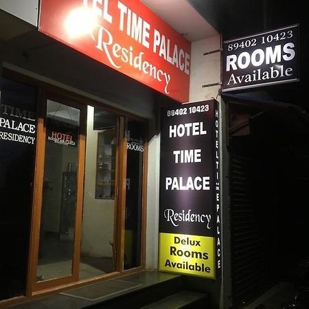 Hotel Time Palace Ооти Екстериор снимка